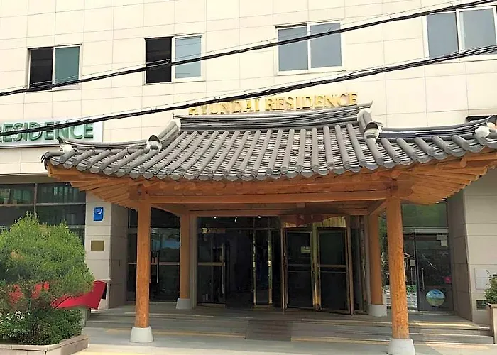 Hyundai *